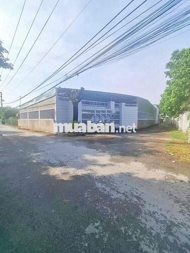 cho thuê mặt bằng kinh doanh mới xây sạch đẹp kho bãi