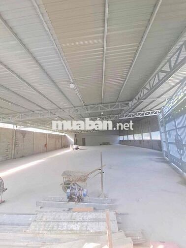 cho thuê mặt bằng kinh doanh mới xây sạch đẹp kho bãi