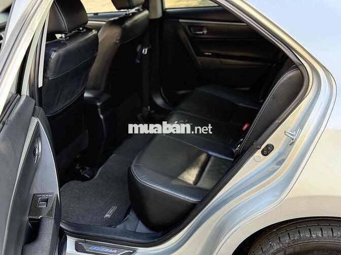 Toyota Corolla Altis 2.0V 122000 km Chuẩn bao tua
