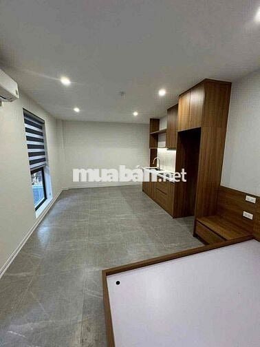 CĂN HỘ BAN CÔNG RỘNG THOÁNG NGAY UEF, HỒNG BÀNG, VÒNG XOAY ĐIỆN B PHỦ