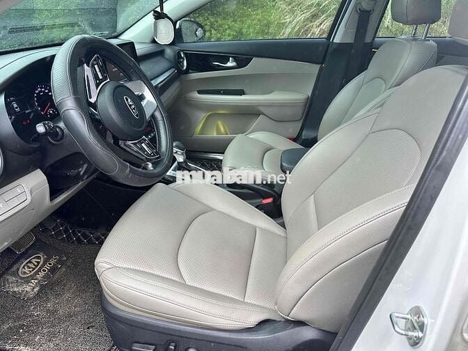 Kia Cerato 2020 1.6 AT Luxury  - 89000 km