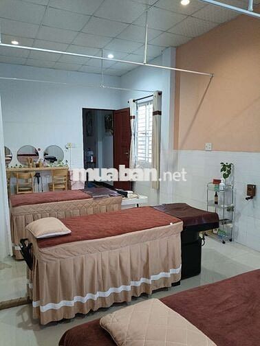 Nhà mặt tiền đường hẻm 553 hẻm xe hơi