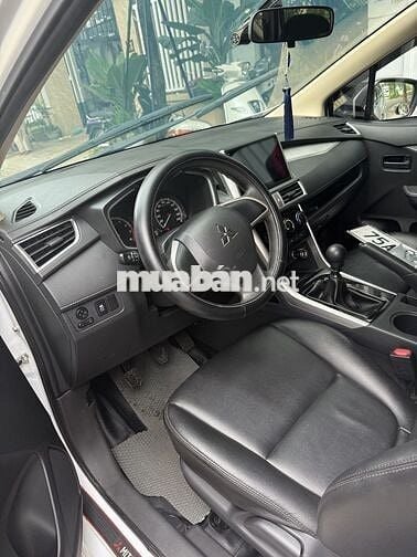 Mitsubishi Xpander 2020  - 420000 km