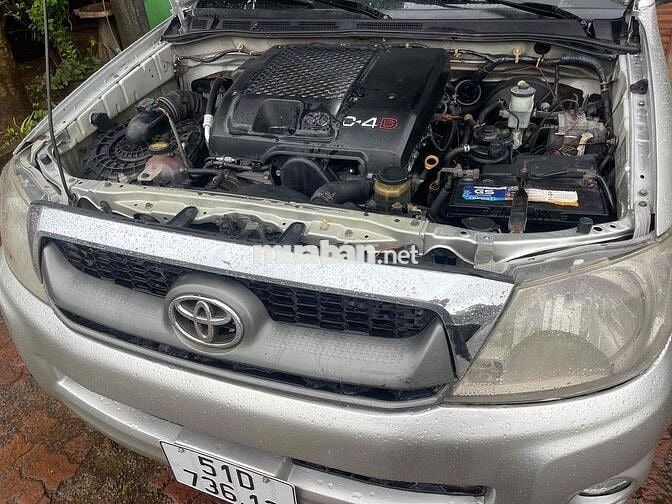 Toyota Hilux 2010 3.0G 4x4 MT