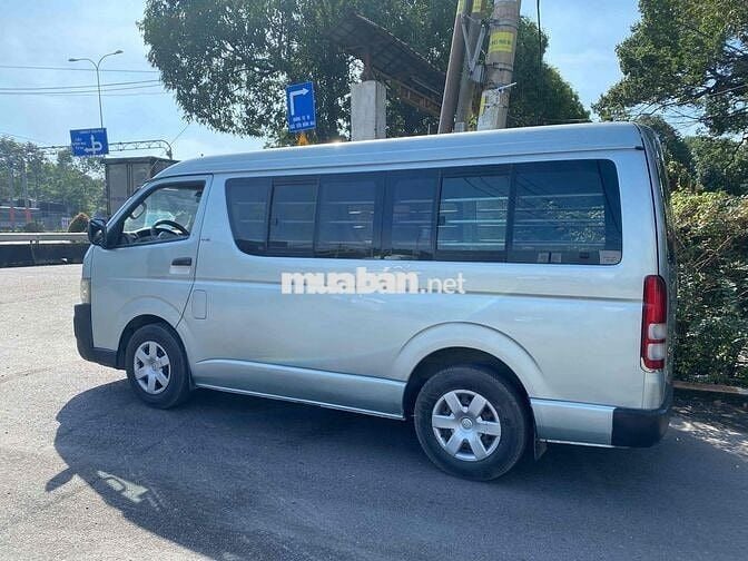 Toyota Hiace 2008 Commuter 2.5 - 234567 km