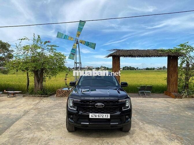 Ford Everest 2023 Sport 2.0L 4x2 AT - 30000 km