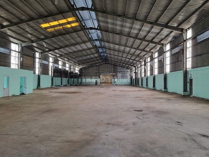 Cho thuê 2 kho xưởng 2.000m²- 2.100m² Cụm Công Nghiệp Bến Lức, Long An