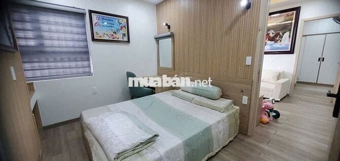 Cần bán căn hộ chung cư Hoà Khánh 3 PN full nội thất 79m2 giá 2,4 tỷ