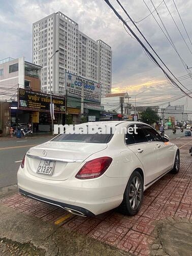Mercedes Benz C Class 2015 C200