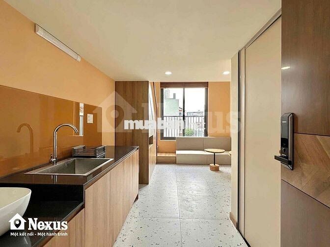 DUPLEX cửa sổ trời Full nội thất Quận 11