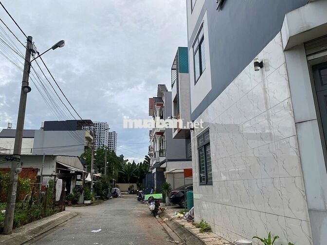 Bán Lô Đất Hẻm 26 đường 12 Tam Bình, Hẻm xe hơi, Cách vành đai 2 300m