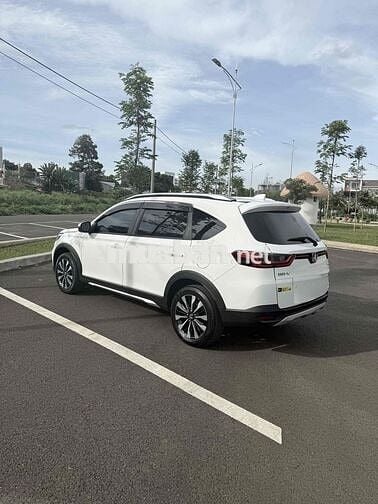 Honda BR-V 2023 L - 4800 km