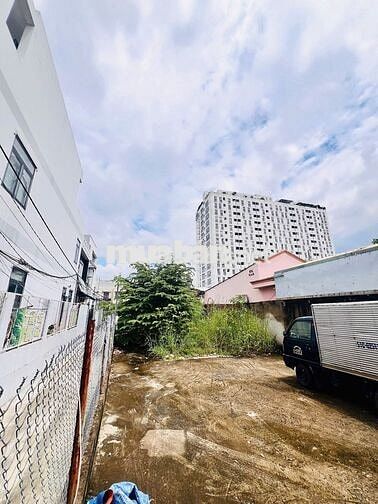 ĐẤT MẶT TIỀN KD - Đường Ôtô Thông - GẦN GA METRO 225 m2 Ngang 7,5M