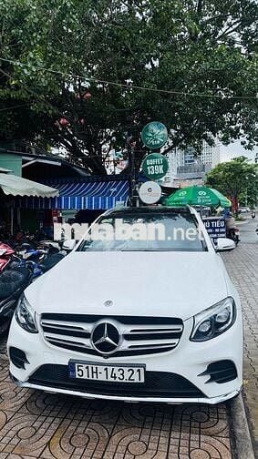 Mercedes Benz GLC 2019 300 4Matic - 67999 km