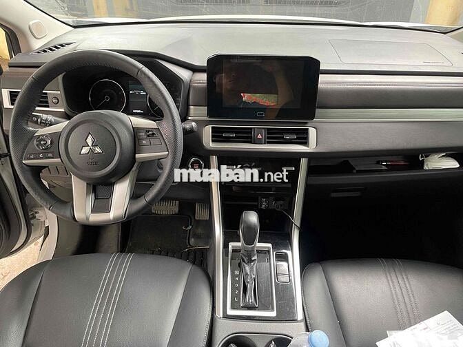 Mitsubishi Xpander 2022 AT Premium - 27000 km