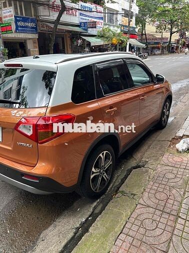 Suzuki Vitara 2015 1.6 AT - 91000 km