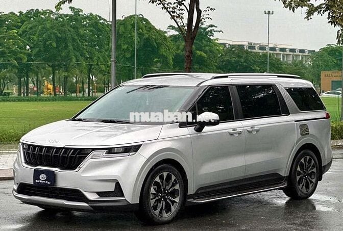 Kia Carnival 2022 2.2D Luxury 8 chỗ chưa đến 1 tỷ