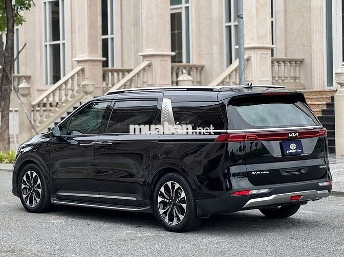 Kia Carnival 2024 2.2D Signature 7s - 3vkm 1tỷ368