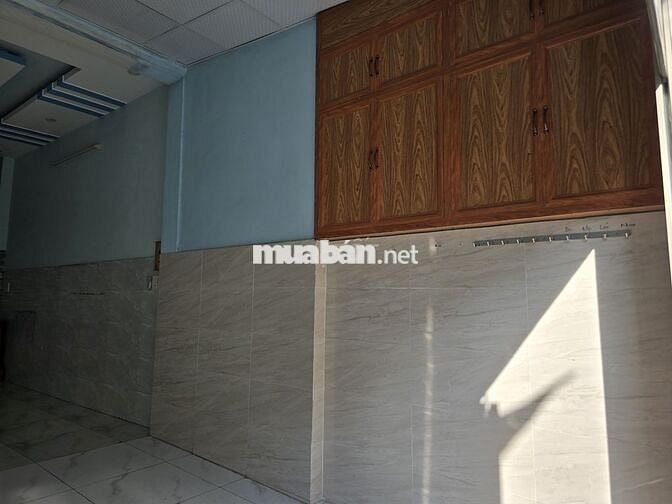 Cần cho thuê nhà nguyên căn, 3 PN, 1 PK, 1 bếp, sân phơi; 2 WC; Hẻm 5m