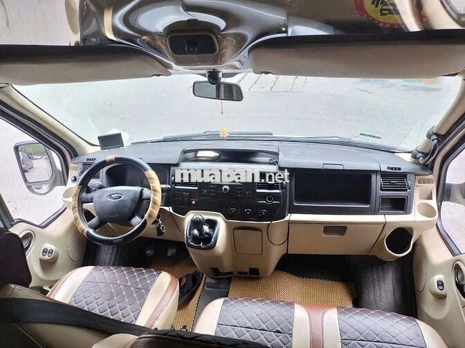 2017 Luxury - 200000 km