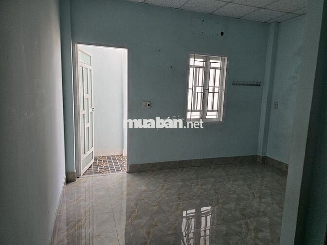Cần cho thuê nhà nguyên căn, 3 PN, 1 PK, 1 bếp, sân phơi; 2 WC; Hẻm 5m