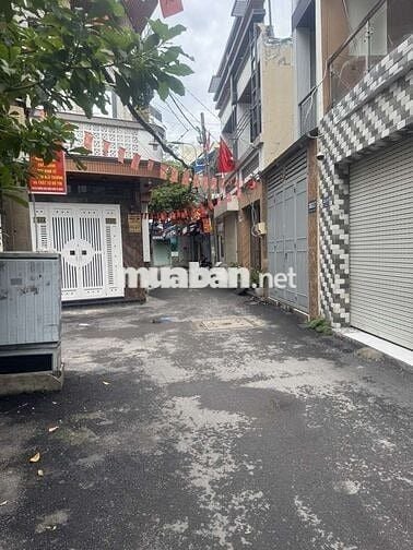 Hẻm xe hơi 2 mặt tiền - 40m2 - ngang hơn 4m2 - 5tỷ 1