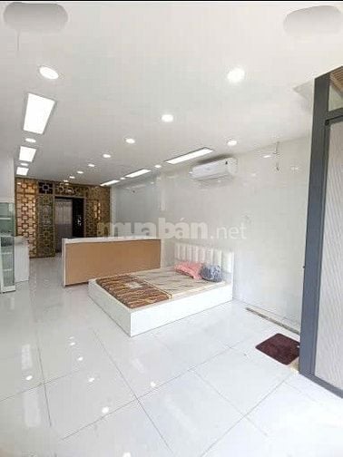 Cho thuê nhà mặt tiền Nguyễn Trãi , P.2, Q.5 giá 45tr