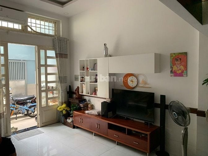 Cần bán đường Thành Mỹ, Quận Tân Bình