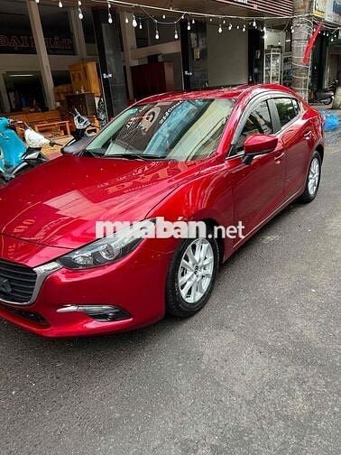 Mazda 3 2019 1.5L Luxury - 72000 km