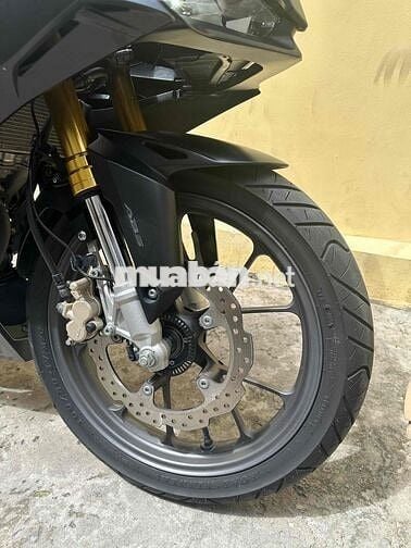 xe em cần bán ạ