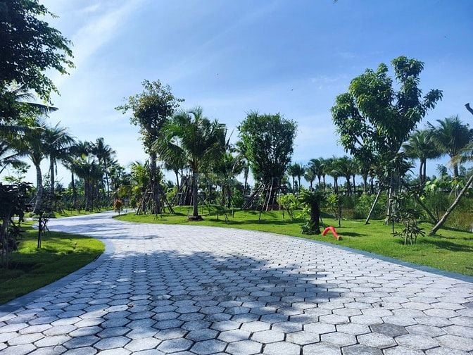 Nền đất Agora City 108m2 sổ riêng ngay trung tâm hành chính Thủ Thừa