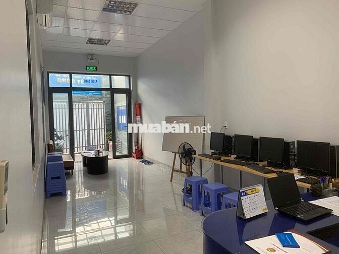 Nhà cho thuê dạy học hoặc làm văn phòng