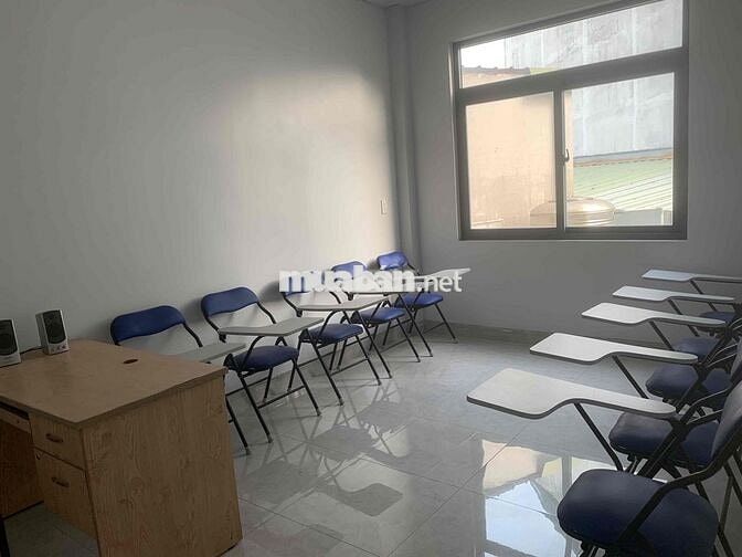 Nhà cho thuê dạy học hoặc làm văn phòng