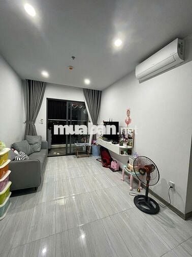 Cho Thuê Căn Hộ Bcons Polygon 2 pn 67m2 căn góc -Giá 9,5tr cọc 2 tháng