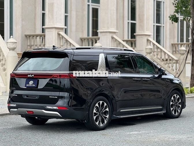 Kia Carnival 2024 2.2D Signature 7s - 3vkm 1tỷ368