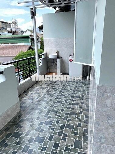 Nhà Góc 2 MT Bàu Bàng, Tân Bình (Ngang 6m, 3 lầu 5PN,5WC CHDV)