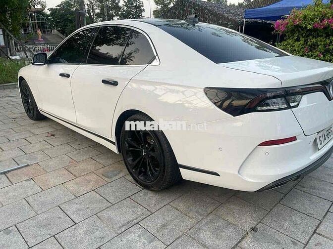 VinFast Lux A2.0 2021 Plus 2.0 AT - 76000 km