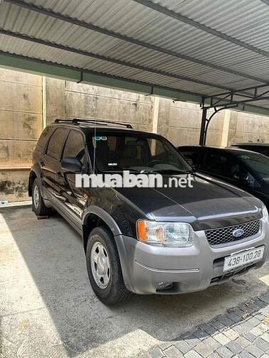 Ford Escape 2004 2.0L 4x4 MT - 105000 km