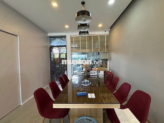 Nhà đẹp khu Nại Hiên Đông – gần cầu Thuận Phước 4PN khép kín hiện đại