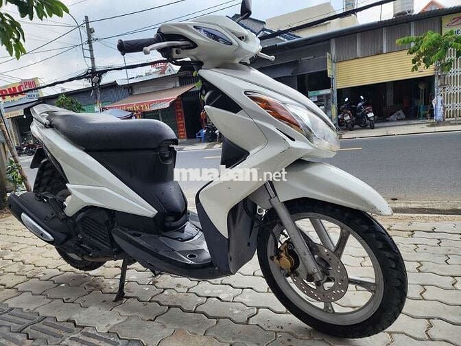 Luvias 125cc 2012 xe đẹp êm bstp cavet đủ
