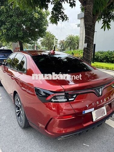 VinFast Lux A2.0 2021 2.0 AT - 36800 km