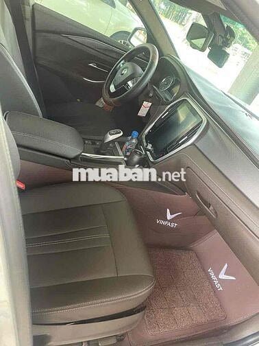 VinFast Lux A2.0 2021 Plus 2.0 AT - 76000 km