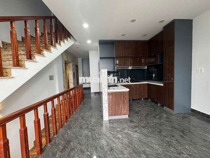 TOÀ NHÀ 6 LẦU (7,1 x 15,5m²) MT NGUYỄN VĂN ĐẬU, BÌNH THẠNH cũ
