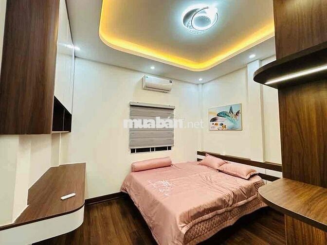 Hồ Tùng Mậu - Lô góc - nhà mới full nội thất