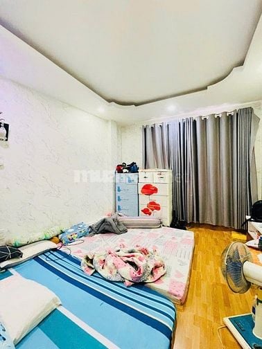 NHÀ 5 TẦNG 5PN SANG XỊN CÁCH MT 20 MÉT