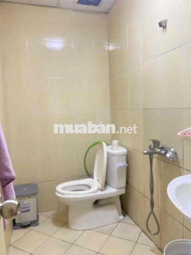 Bán nhà giá đầu tư 70m2 sổ đỏ tập thể phố Hồng Mai căn góc 3 ngủ view