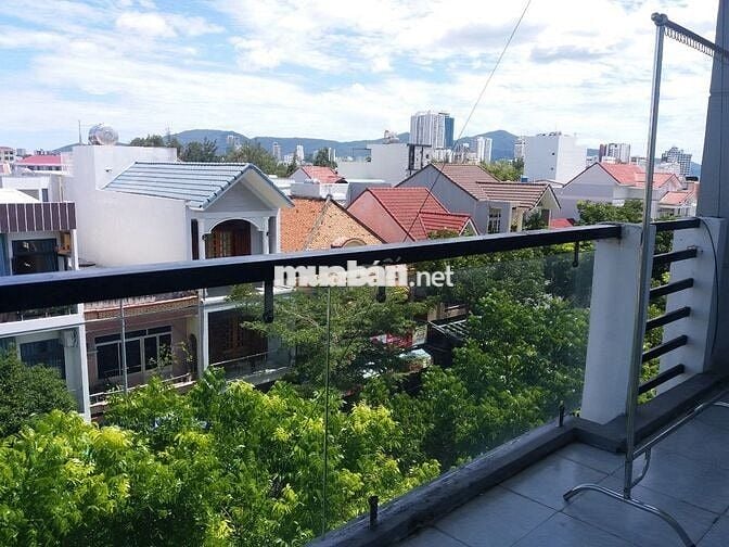 Còn 1 Căn hộ ban công 45m2 đủ nội thất 8 Bà Huyện Thanh Quan gần biển
