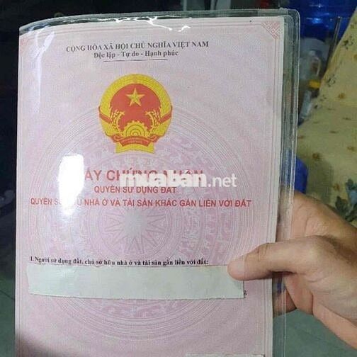 Lúc trước đất sốt mua cả 700tr , giờ cần tiền trả nợ quá nên bán lỗ ,g