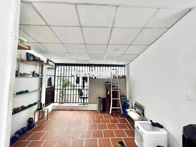 Huỳnh Văn Bánh 3 PN full nội thất 42m2 vào ở ngay chỉ 6.9tỷ TL