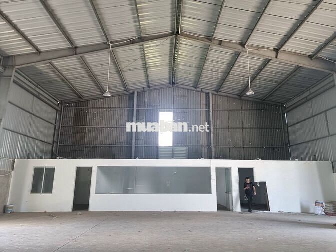 CHO THUÊ NHÀ KHO 500M2 SẴN ĐIỆN, NƯỚC TẠI NGŨ HÀNH SƠN, GIÁ TỐT 25 TR